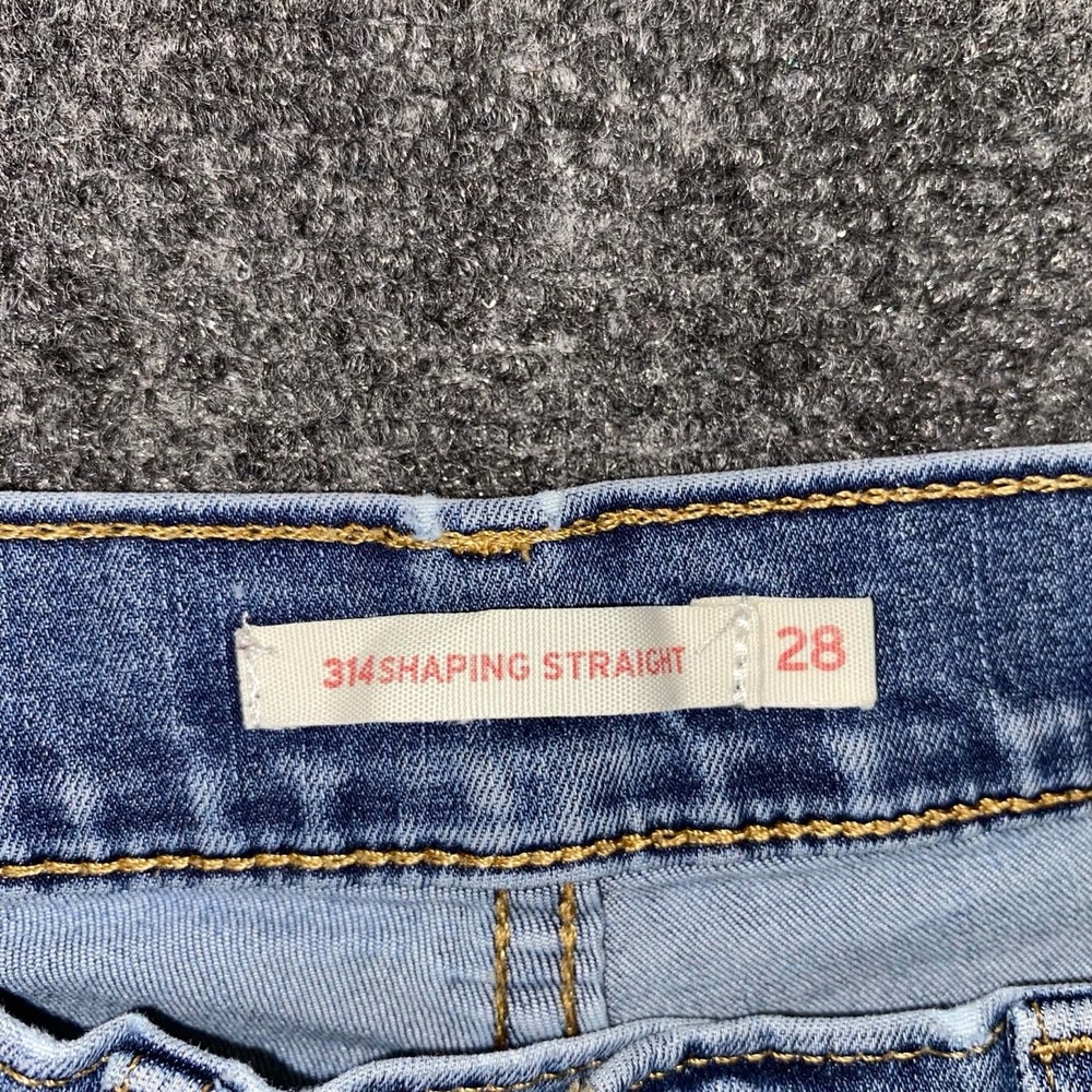 Levi Strauss 314 Shaping Straight Womens Blue Jeans Size 28x34 Light Wash - Picture 5 of 12